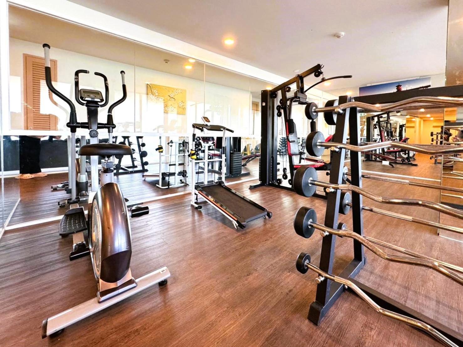 Clarian Hotel Beach Patong 외부 사진